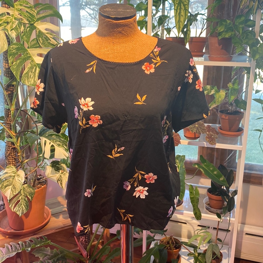 New with tags blouse